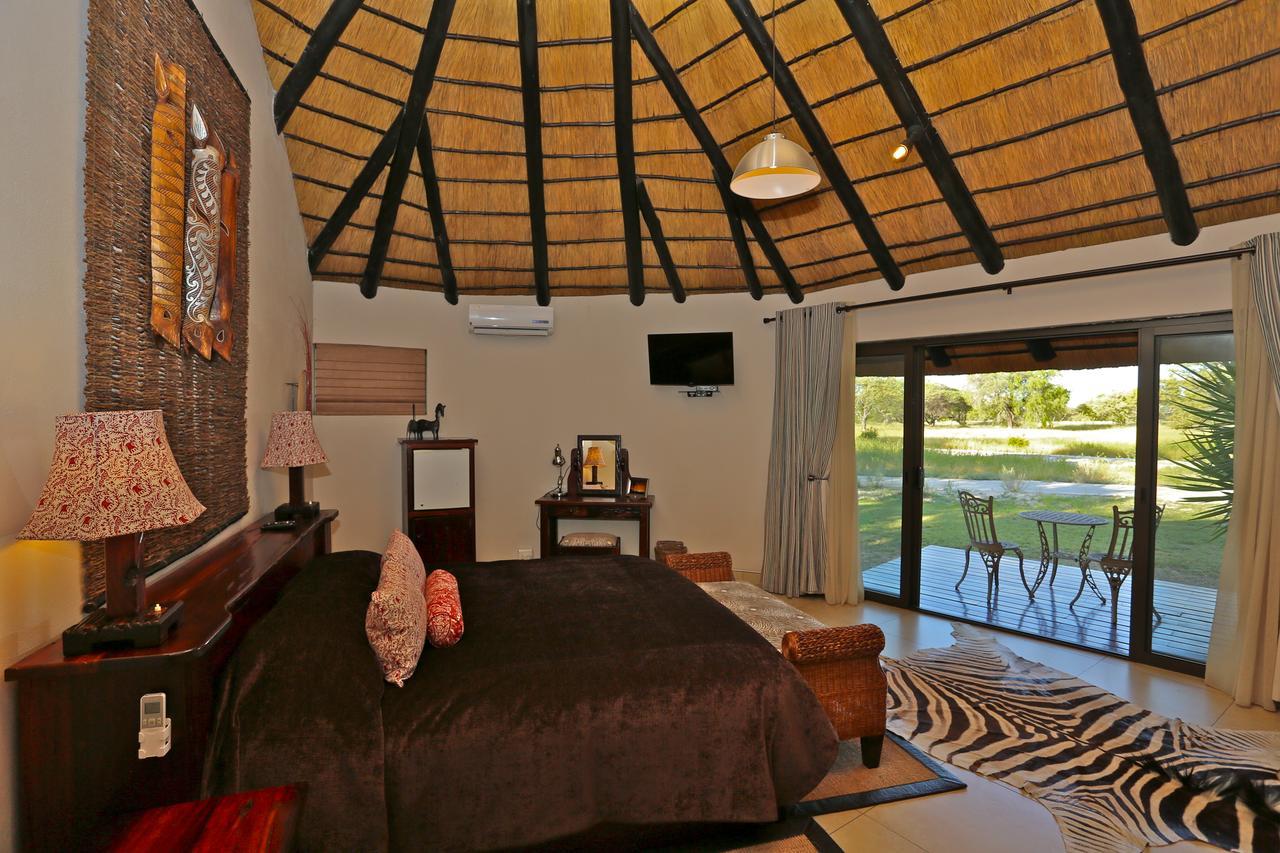 La Rochelle Lodge Okaukuejo Εξωτερικό φωτογραφία